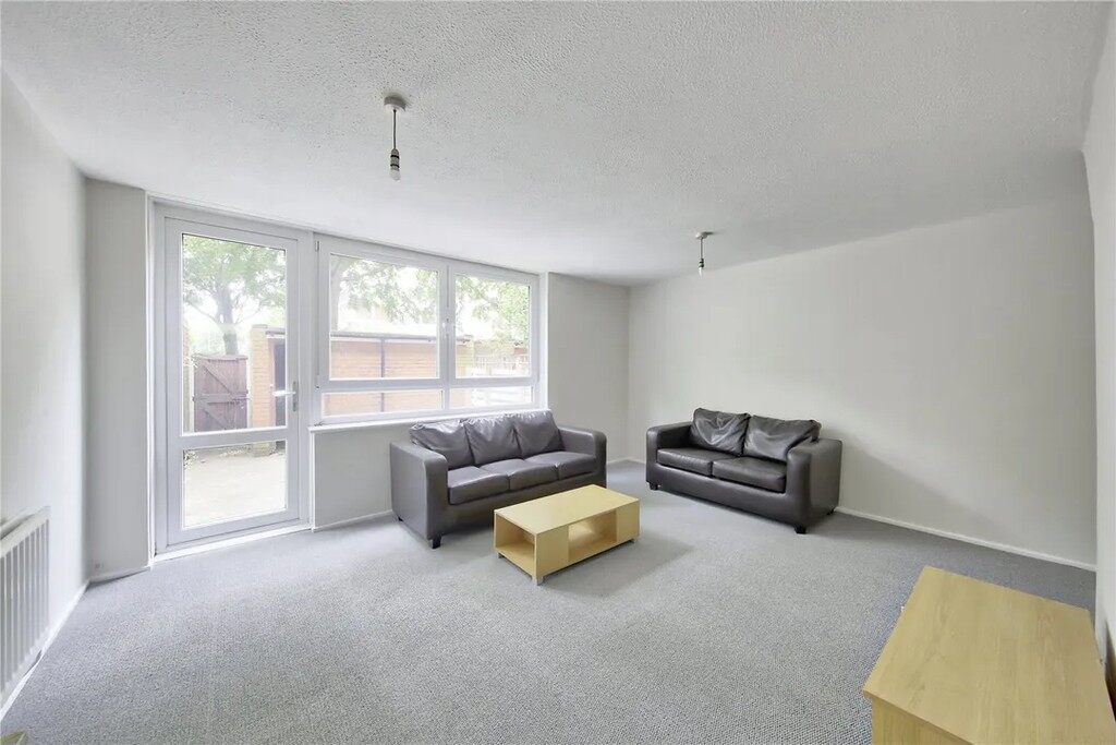 LH-Jacobson Court
