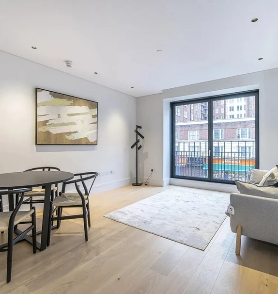 LH-Nutford Place