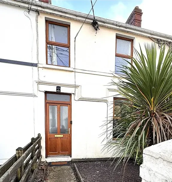 2 Fernhurst View