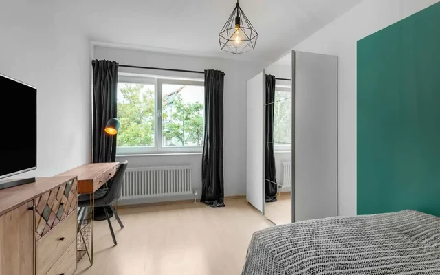 Sonntagstrasse 1DE-01-014-001HF 1