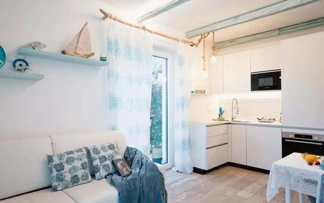 Andora | Beach House 2