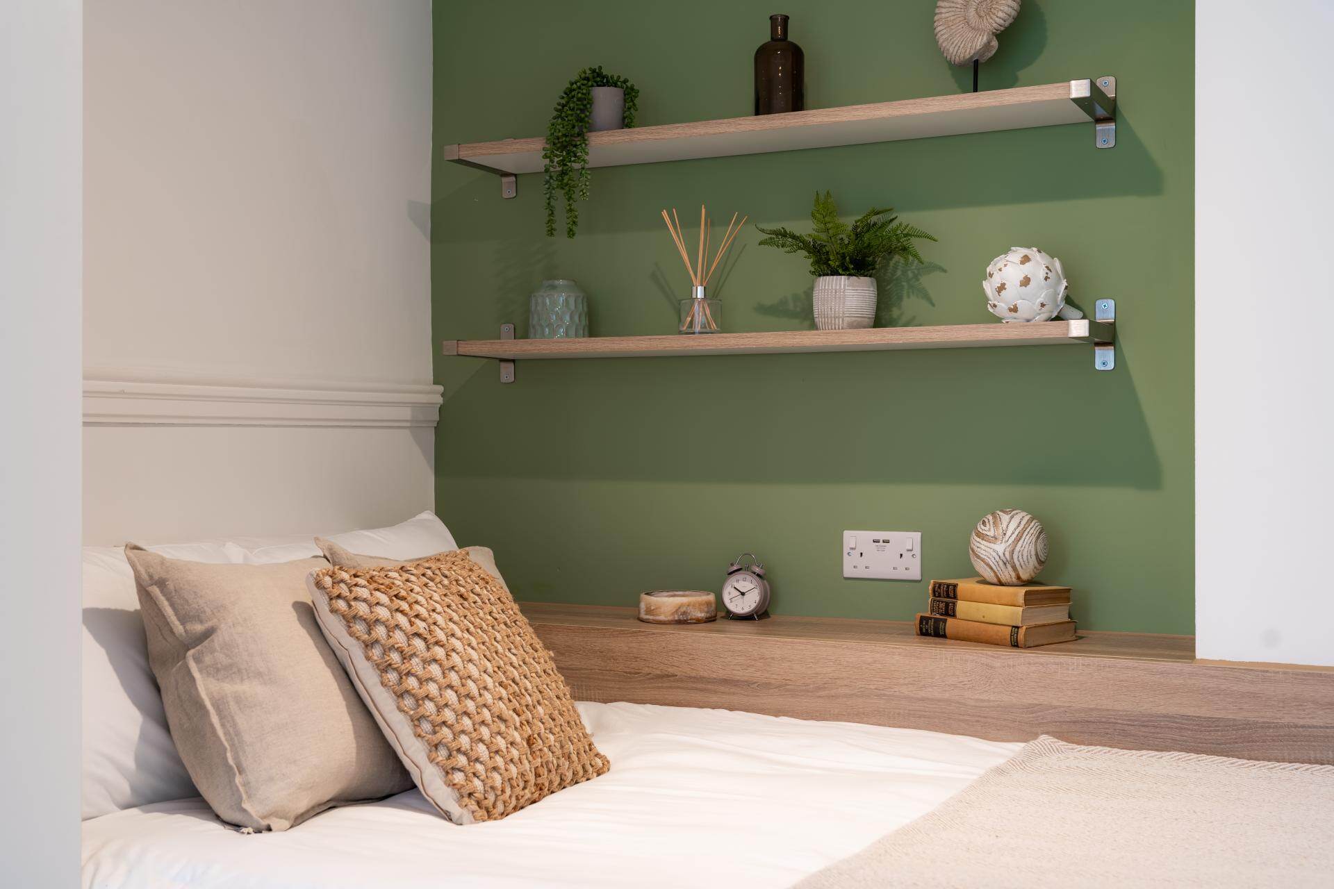 uhomes.com | Student Accommodation, Housing, Flats, Apartments for Rent