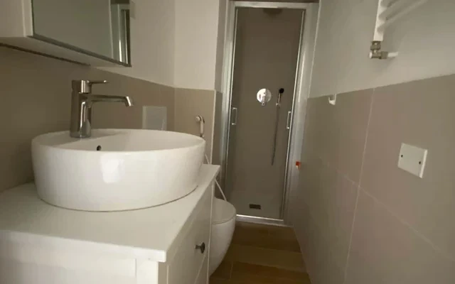 Appartamento in Via Privata Pietro Cironi, mandarda con due bagni 3