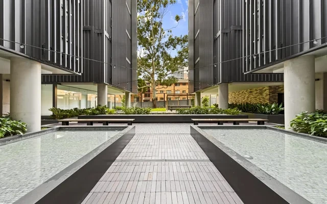 15-19 Clarence Street 0
