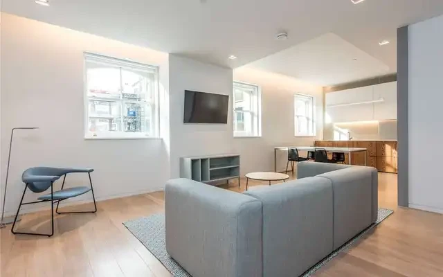 Hogarth House 2
