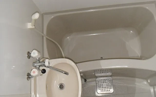 レオパレス本城 2