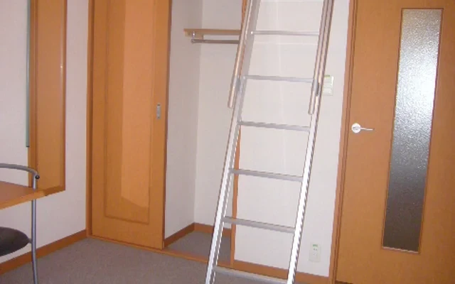 レオパレスカルチェ - Hiratsuka student accommodation