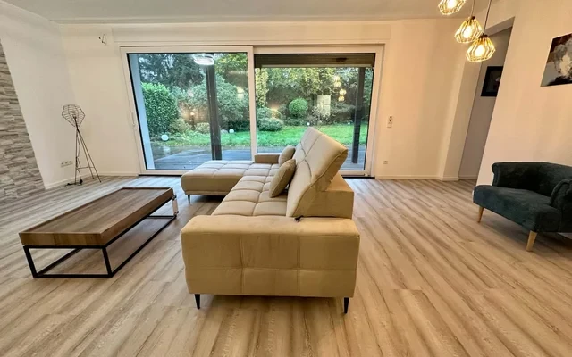 Apartment in An der Schanz, Dusseldorf for 130 m² with 3 bedrooms 1