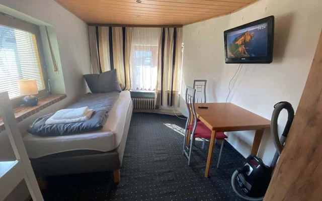 1 Zimmer Wohnung naehe Zentrum 0