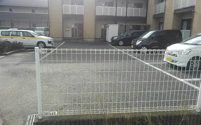 レオパレスプレミール 1