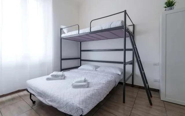 Apartment in Via Ruggero Leoncavallo, Milano for 30 m² 3