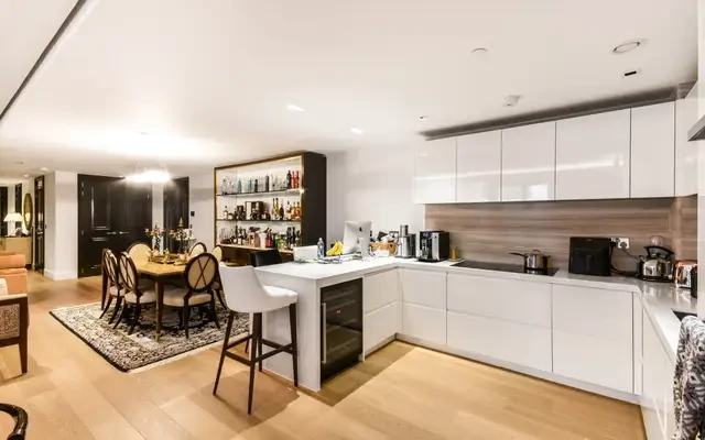 Thomas Earle House, Warwick Lane, London W14 0