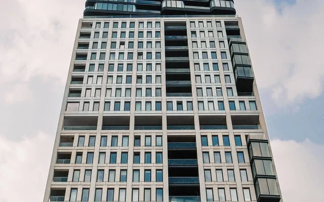 Legacy Tower 0