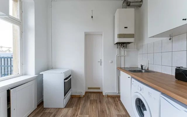 Two Room Apartment 4