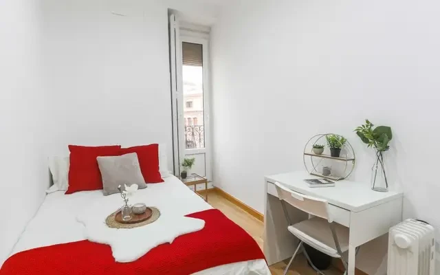 Appartamento calle Redondilla 12 4