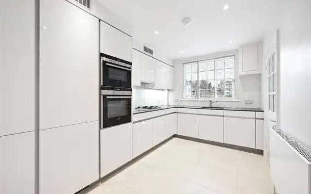 Grosvenor Court 2
