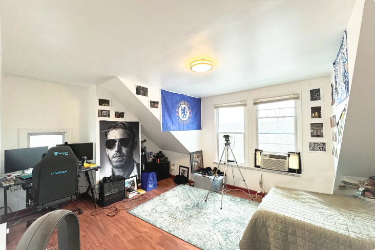 333 Lawn St 3