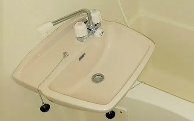 レオパレスエスト 1