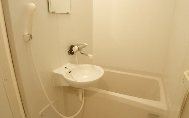 レオパレスあかね 4