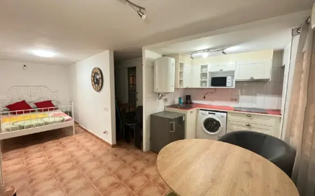 studio in El Raval 2