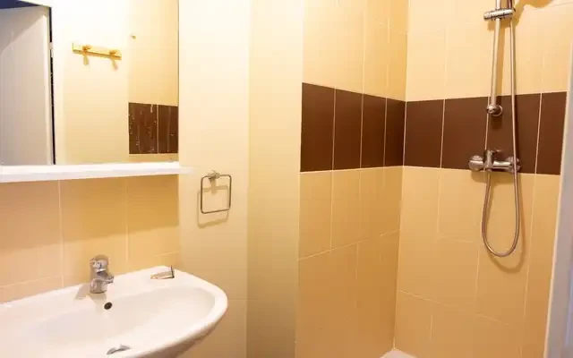 Venissieux - Le Pressensé - Room 1 3