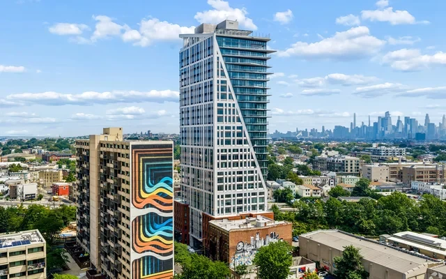 Singh Tower - Jersey City student accommodation