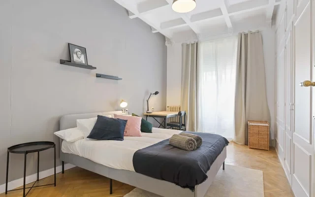 Calle de Ferraz 11ES-15-017-001H 1