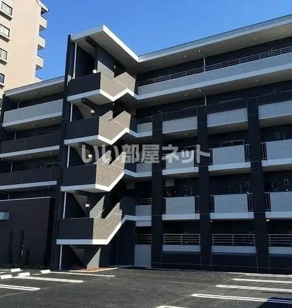 ヴィオラ N 4階