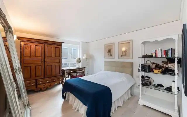 Artillery Mansions 3
