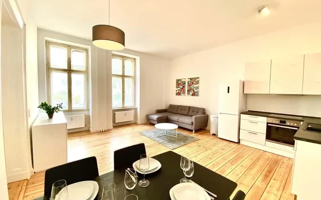 Helia - moderne Luxuswohnung nahe Volkspark Friedrichshain 2