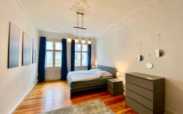 EBONY - schoenes 2-Zimmer-Apartment in super Lage in Friedrichshain 4