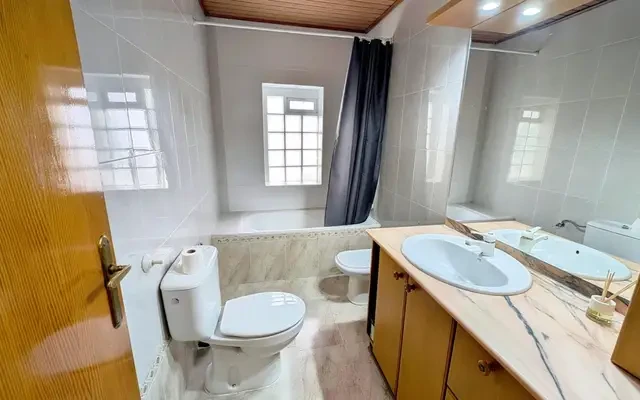Legendary Single Bedroom close to University of Zaragoza - Zaragoza student accommodation - Single bedroom