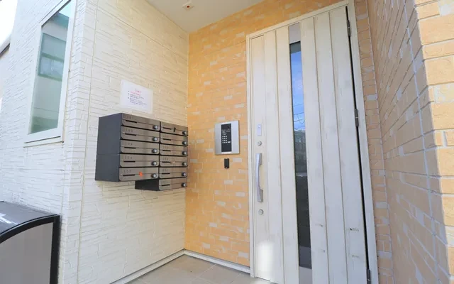 Co-living house Komazawa University 1