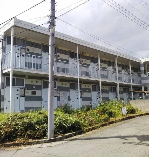 レオパレス東原