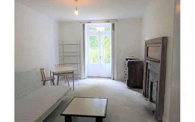 6-28 Canynge Square, Clifton, Bristol, Avon, England, BS8 3 3
