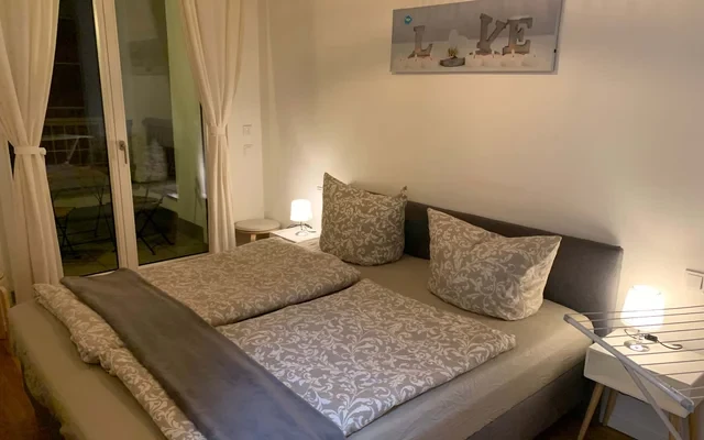 Fully Furnished 2-room apartment in a quiet, central location near Kurfurstendamm *Internet included 1