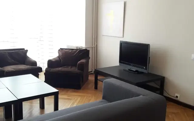 apartment near Via Augusta 0