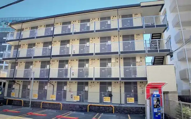 レオパレスフーカ西町 0