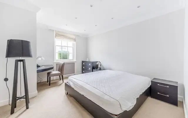 Princes gate mews, South Kensington, SW7 3