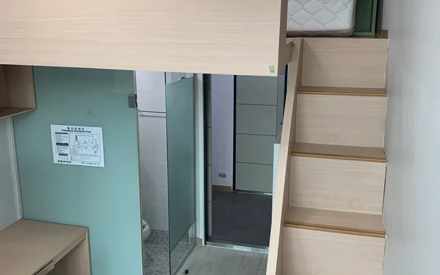 High-quality duplex apartment near Korea University 1