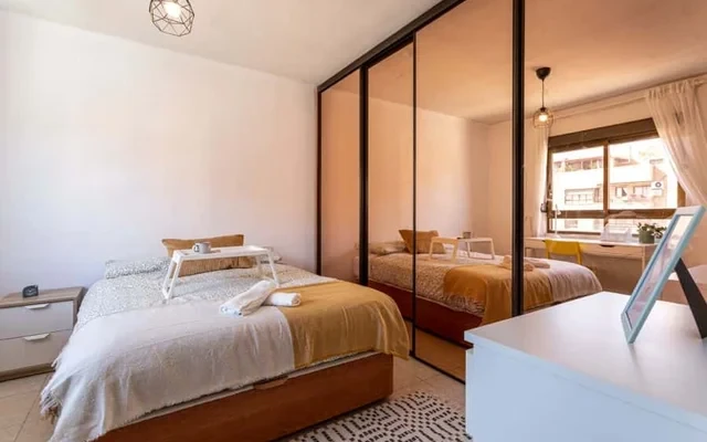 Piso de 4 habitaciones en Algiros 0