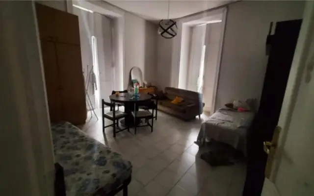Bed in shared bedroom in Naples City centre - ナポリの学生向け宿泊施設 - Shared Bedroom