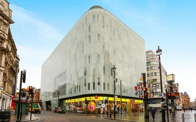 W Residences, Wardour Street, Soho, London, W1D 6QF 1