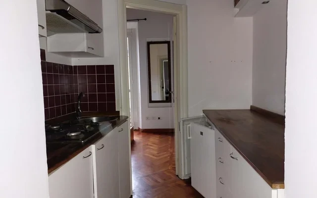 Accogliente Bilocale Zona Sarpi 4