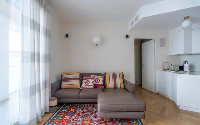 Appartamento in Via Tommaso Agudio con Garage 0