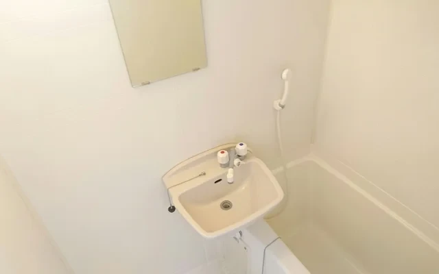 レオパレスウィング 4