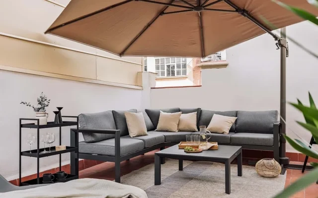 Caliu - 1 bedrooms and terrace in Sagrada Familia 2