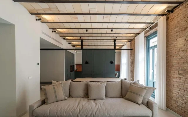 Apartamento en Carrer de Marti, Valencia, 4 dormitorios, 7 0