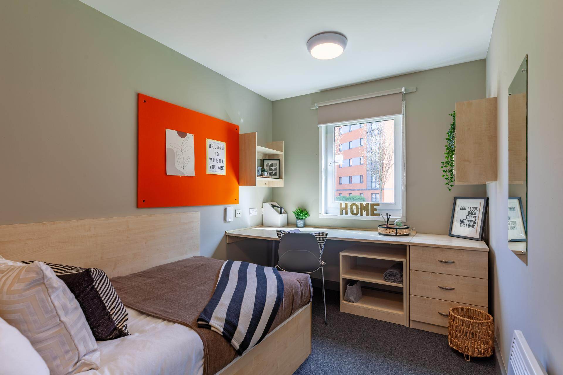 uhomes.com | Student Accommodation, Housing, Flats, Apartments for Rent