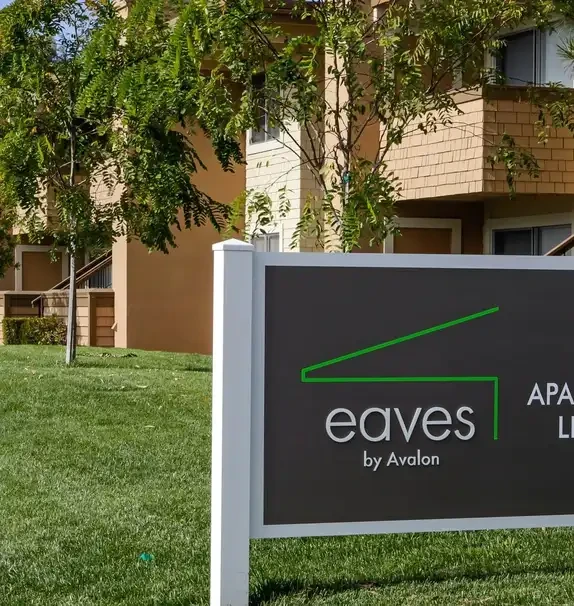 eaves Foster City